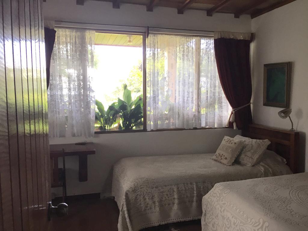 Chalet Nicholas Bed&Breakfast Nuevo Arenal Exterior foto
